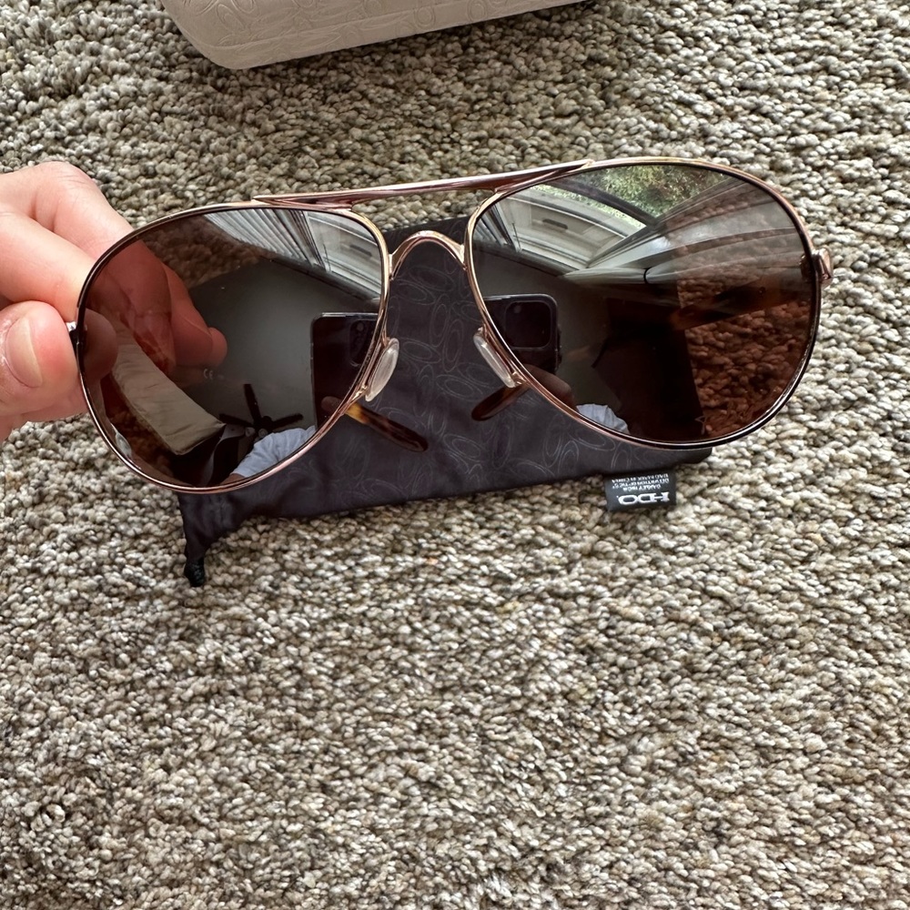 Oakley Sunglasses - Women